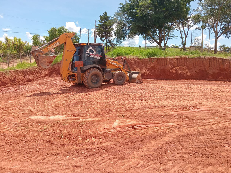 Platô para terreiro de café em Varginha-MG
